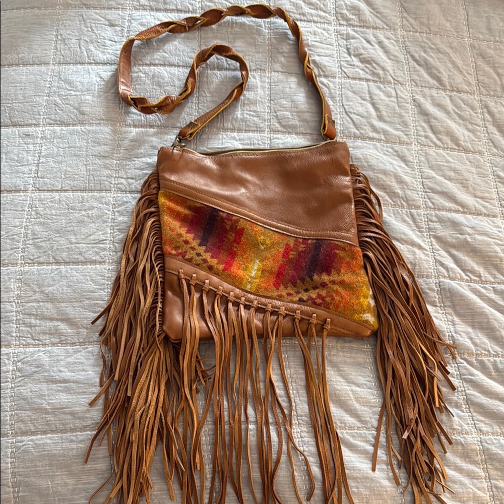 Wild Horse Leather Company - Crossbody Bag